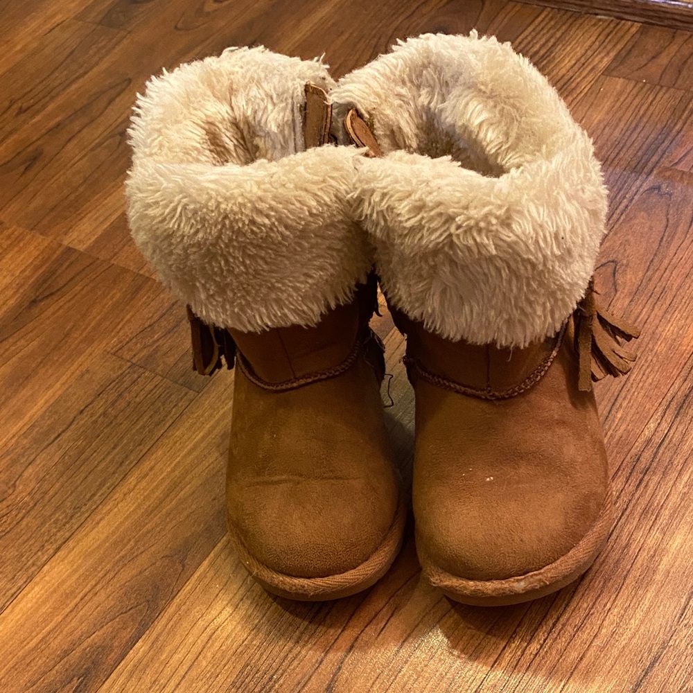 Cozy Brown Kids Boots